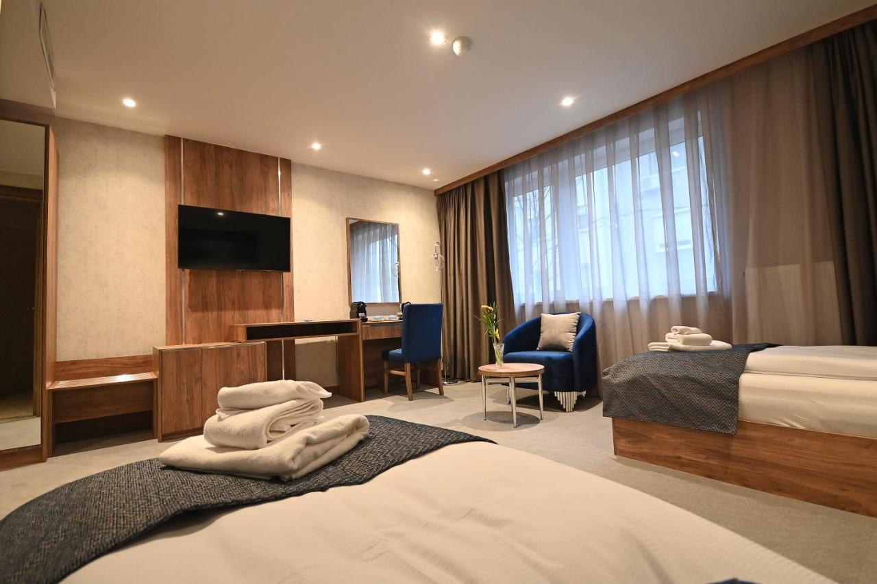Hotel Foldana بودابست المظهر الخارجي الصورة